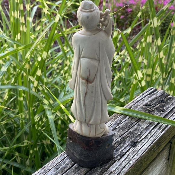 Vintage Soapstone Carving of Han Xiangzi - Picture 4 of 10